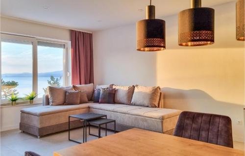 Silo Apartment | 1 Bedroom Beach Front Apartment In Silo