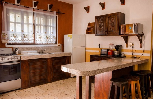 El Cuyo Apartment | 1 Bedroom Beachfront Penthouse for 4 Guests, Wifi, beachfront terrace, Balcony,