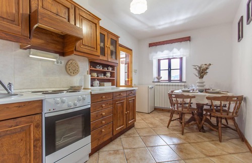Matavun Apartment | 1 bedroom beautiful apartment in Divaca