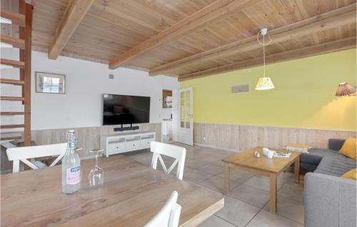 Dueodde Apartment | 1 Bedroom Beautiful Apartment In Nexø