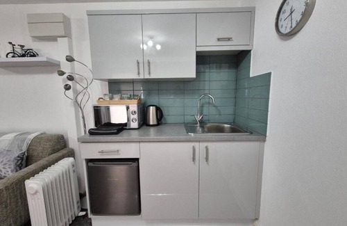 Pointon Cabin | 1 Bedroom Cabin In West Pinchbeck