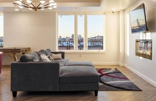 Northern Liberties Condo | 1 Bedroom Condo 340939 by Houzlet