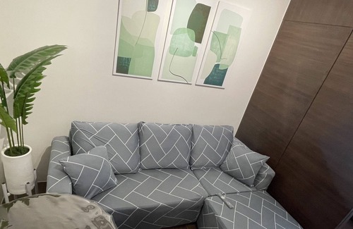 San Antonio Condo | 1-Bedroom Condominium Unit with Stunning View of Ayala Avenue CBD, Makati City