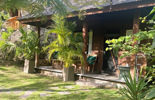 Anse du Gouverneur House | 1 bedroom cottage located a step away from Saline Beach in St-Barth.