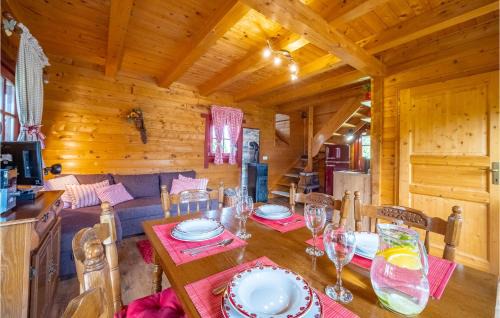 Licko Lesce House | 1 Bedroom Cozy Home In Licko Lesce