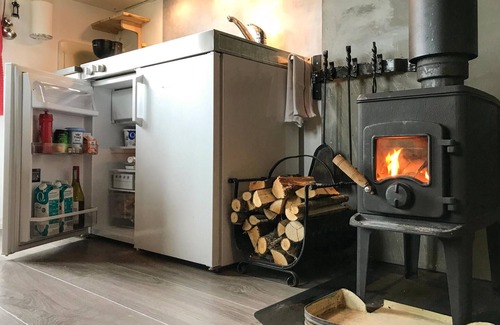 Lindas House | 1 bedroom cozy home in Seim