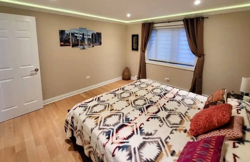 Bensenville Apartment | 1-bedroom Cozy Retreat