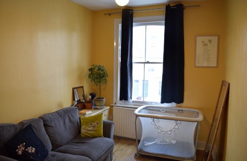 Hackney Apartment | 1 Bedroom Dalston Apartment