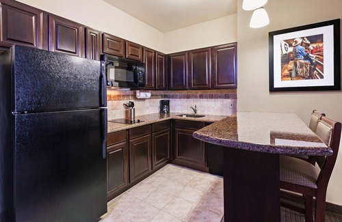 Fort Worth Condo | 1 Bedroom | Free Wi-Fi + Complimentary Breakfast