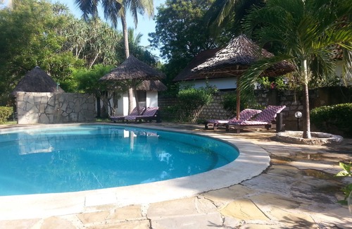 Diani Beach Cottage | 1 Bedroom Furnished Beach Cottage