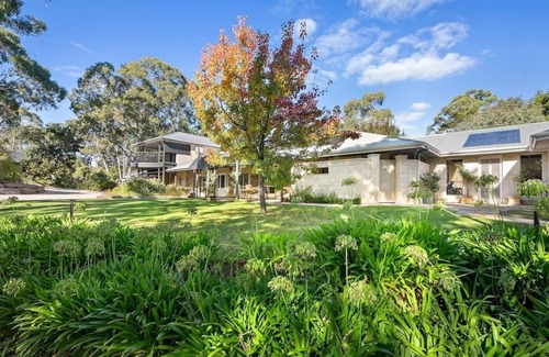 Stirling House | 1 Bedroom Garden Apartment