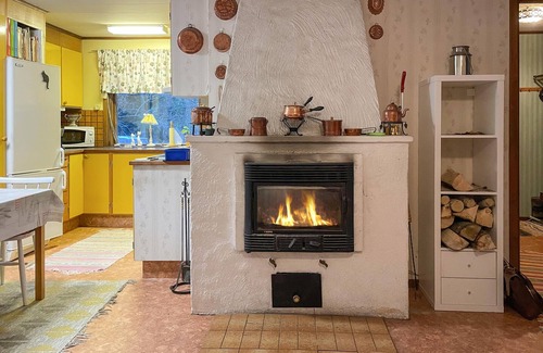 Svenljunga Municipality House | 1 bedroom gorgeous home in Svenljunga