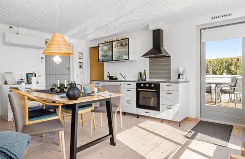 Skastrup Strand House | 1 bedroom gorgeous home in Bogense