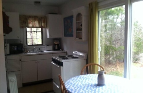 Edgartown Cottage | 1 Bedroom Guest Cottage With Water View