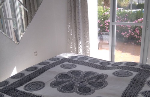 Los Altos House | 1 Bedroom Guesthouse in Torrevieja
