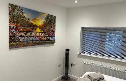 Bocking Apartment | 1 bedroom guesthouse including parking on premises