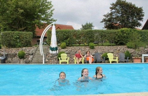 Bellersen House | 1-bedroom holiday park
