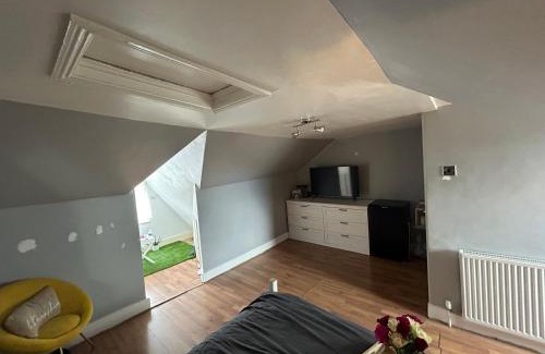 Tottenham Green Apartment | 1 bedroom house, Seven Sisters, Tottenham