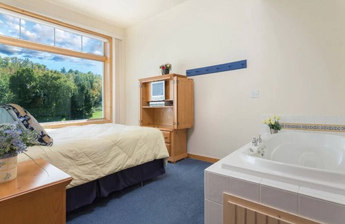 Fish Creek Resort | 1 Bedroom in Little Sweden, Door County, Wisconsin!