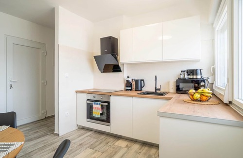 Karlobag Apartment | 1 bedroom lovely apartment in Karlobag