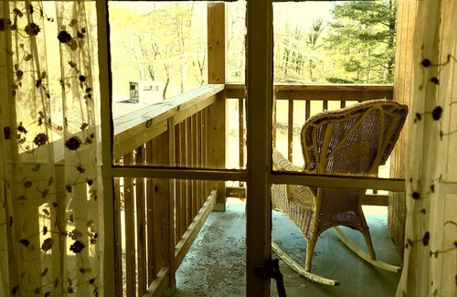 Limekiln Apartment | 1-bedroom Luxury apartment just 10 minutes drive to Santander Arena