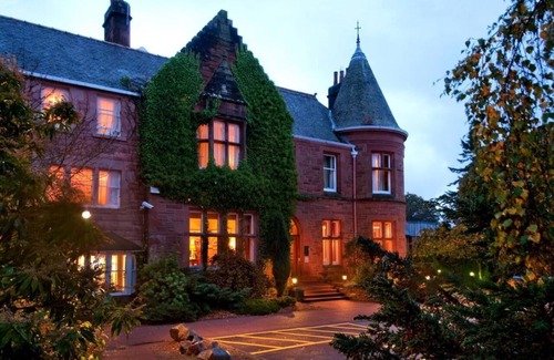 Ballater Apartment | 1 BEDROOM LUXURY SUITE - ROMANTIC HIDEAWAY