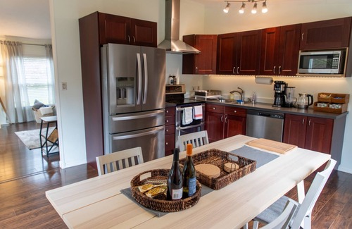 Maltby House | 1-Bedroom Maltby Home: Perfect for Work & Leisure, Close to Wine Country