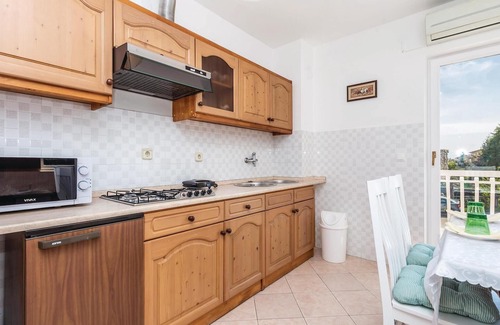 Mihotici Apartment | 1 bedroom nice apartment in Matulji