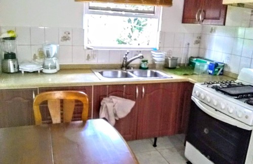 Isla Solarte House | 1 Bedroom ocean view apartment will fully equipped kitchen