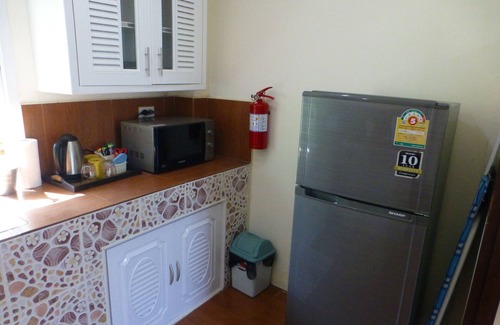 Phen House | 1 Bedroom Pool Villa Tropical Fruit Garden Fast Wi-fi Smart Tv Home Cooking