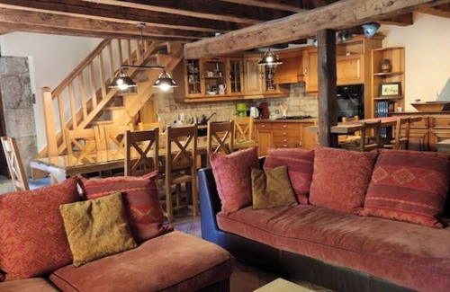 Saint-Just House | 1 bedroom private vacation home in val d'arcomie
