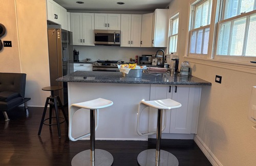 Fort Worth House | 1-bedroom Private Suite in Fort Worth minutes away from the Stockyards.