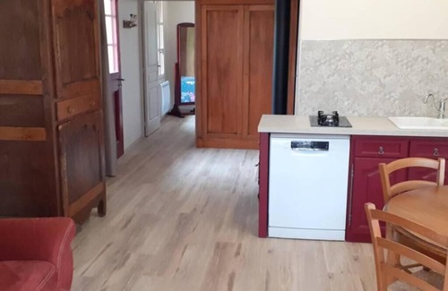 Aizenay House | 1 Bedroom Private vacation home in Aizenay