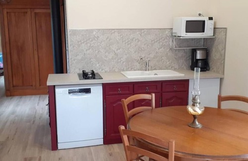 Aizenay House | 1 Bedroom Private vacation home in Aizenay