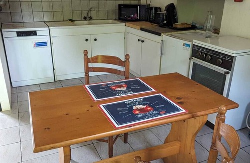 Chalais House | 1 Bedroom Private vacation home in Chalais