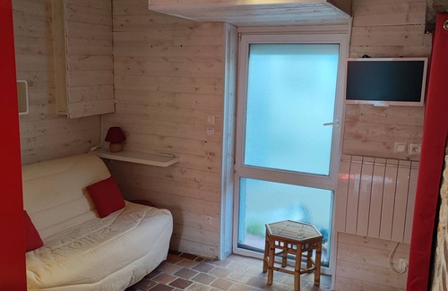 Blois House | 1 Bedroom Private vacation home in Blois