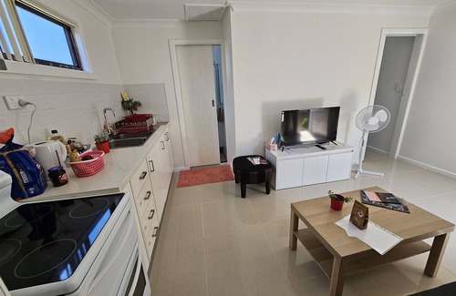 St Andrews House | 1 Bedroom self-contained compact granny accommodation