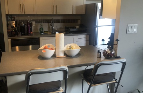 Eringate Apartment | 1 bedroom Spacious Apartment In Etobicoke