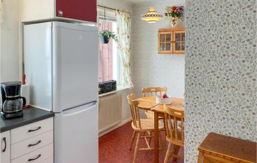 Sommen Apartment | 1 Bedroom Stunning Apartment In Sommen