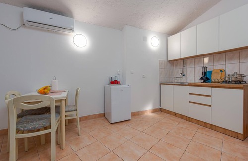 Potocnica House | 1 bedroom stunning home in Potocnica