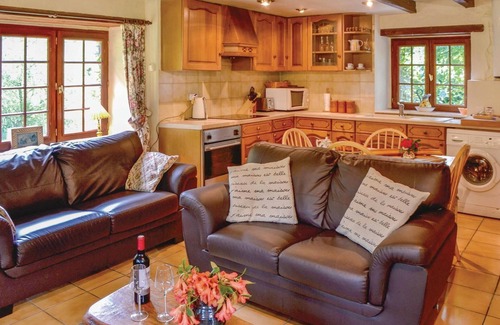 Guern House | 1 bedroom stunning home in Guern