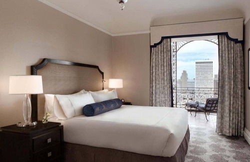 Nob Hill House | 1-Bedroom Suite at a 5⭐️ Hotel
