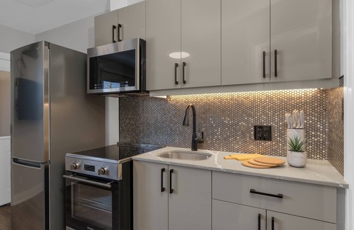 Wasaga Beach Apartment | 1 bedroom suite
