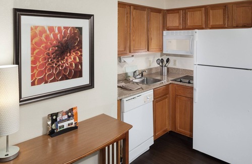 Tougaloo Condo | 1 Bedroom Suite | Outdoor Pool, Free Breakfast