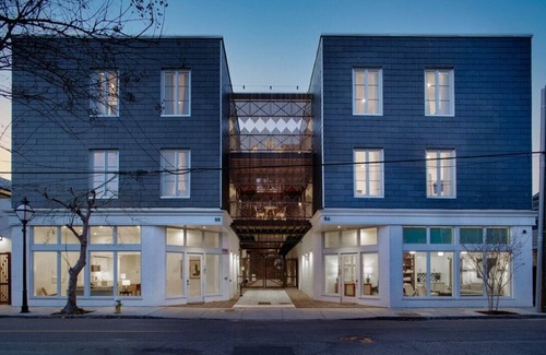Cannonborough Elliotborough Apartment | 1-Bedroom Suite: Stylish Living with Parking and Pet Welcome