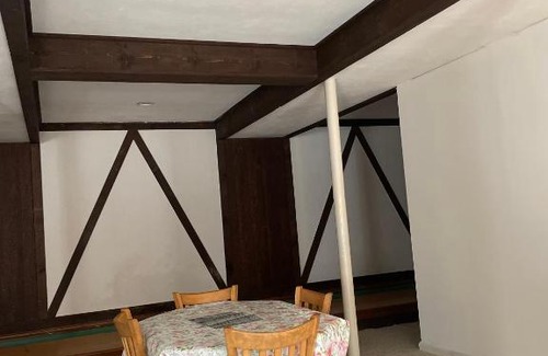 Brooklandville House | 1 bedroom suite