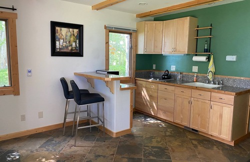 Lake Forest Condo | 1 Bedroom Tahoe Lakefront - Steps to the water