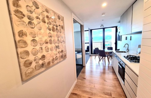Werribee South House | 1 bedroom Waterfront/beach front accommodation Wyndham Harbour Werribee South