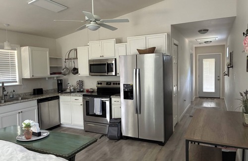 Spring Branch House | 1-bedroom with AC and WiFi in Marvelous Hill Country.