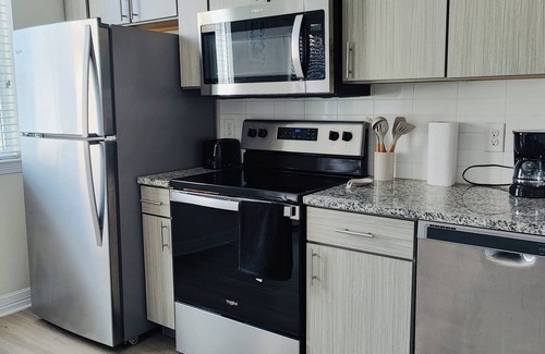 Cedar Park Apartment | 1-bedroom with WiFi, fitness room in cool Cedar Park